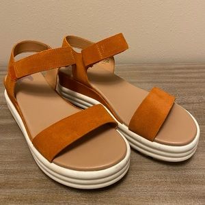 Sorel Wedge Cameron Flatform Suede Sandal Desert Sun Color Women’s